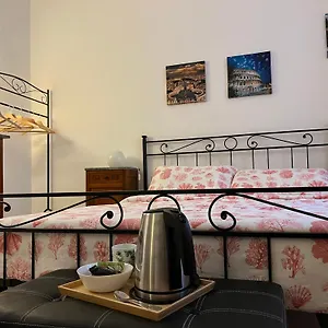 Couette-café Mio House Vatican