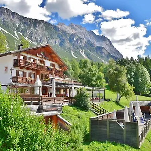 Fraina Bed & Breakfast